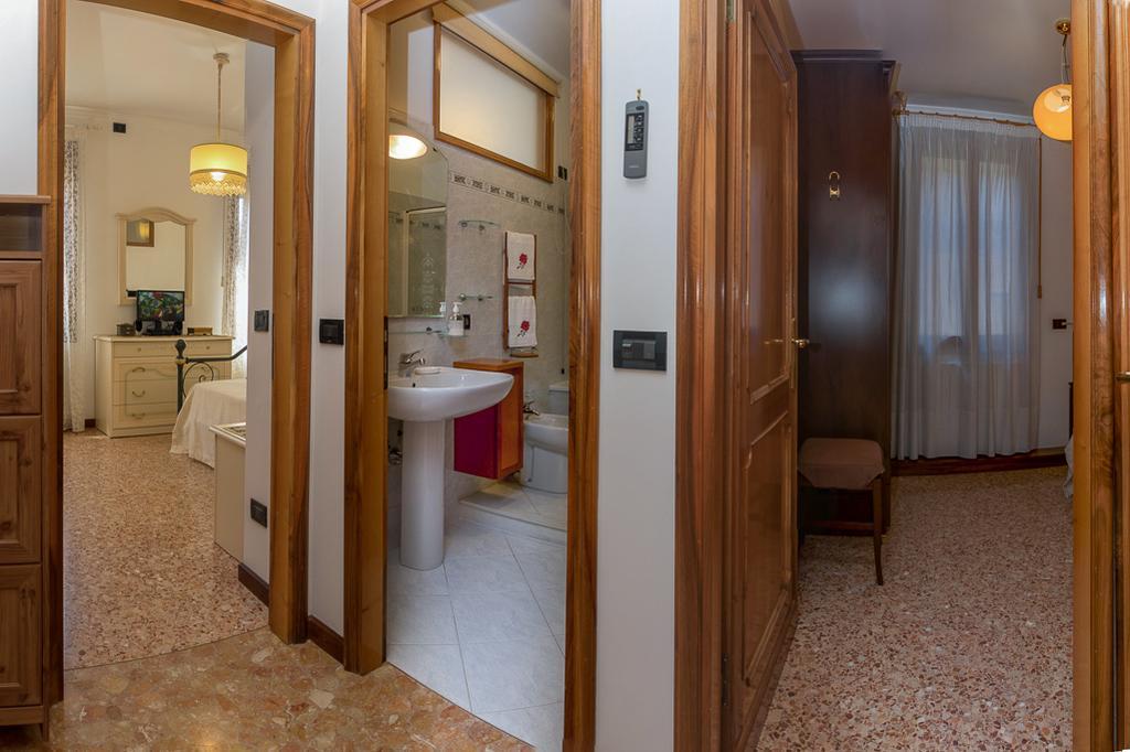 Casa San Giovanni E Paolo Venedik Dış mekan fotoğraf